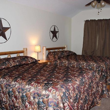 4K Lodges Poth Extérieur photo